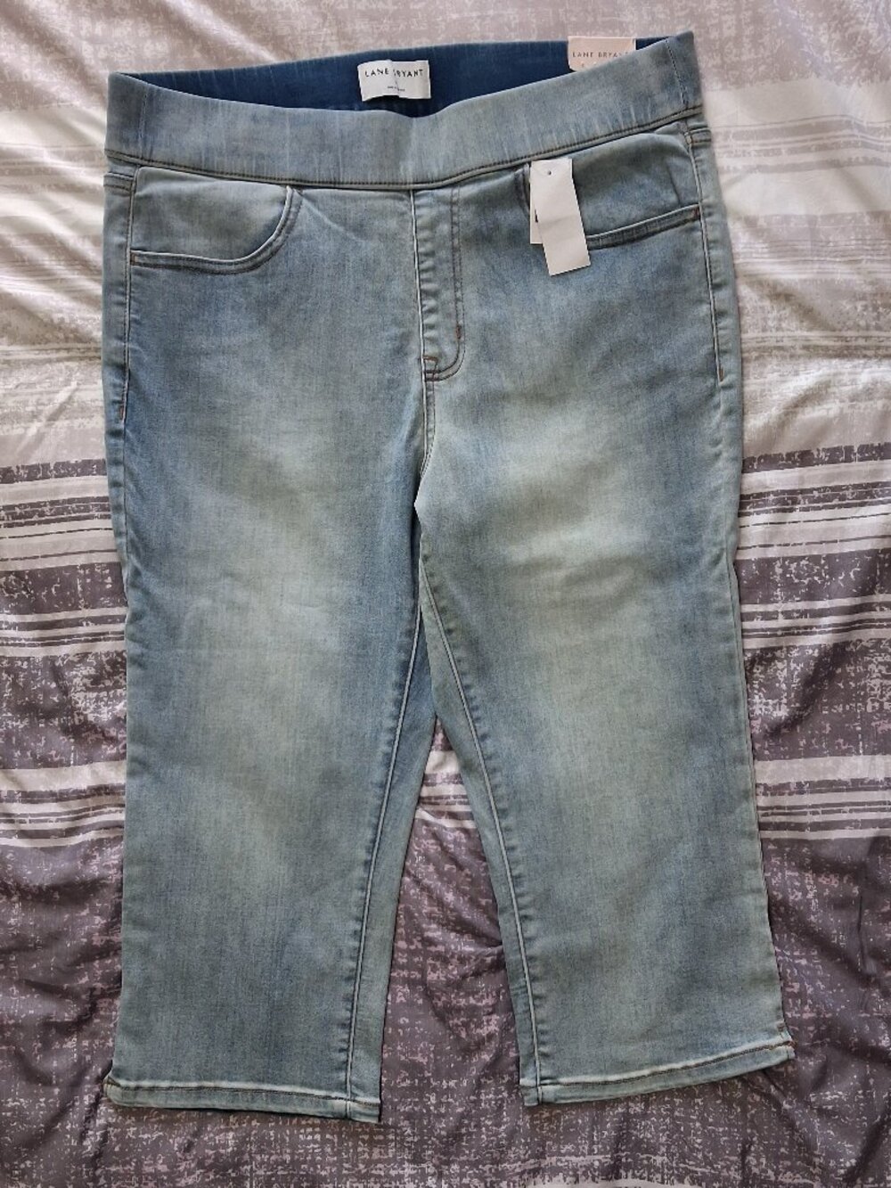 Lane Bryant High Rise Pull-On Jegging Pedal Capris NWT Size 14